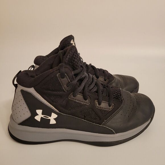 Under Armour Youth Jet Mid Size 1.5Y Black Lace Up Basketball Shoes 1274068-001 - Picture 2 of 10